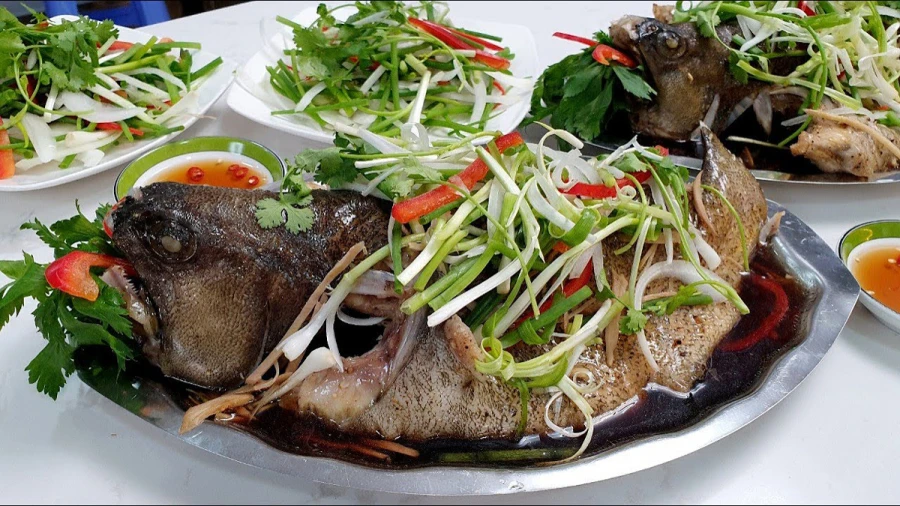 Nguyên liệu cho món cá mú hấp xì dầu