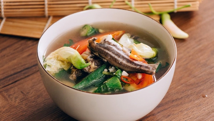 Canh chua mẻ