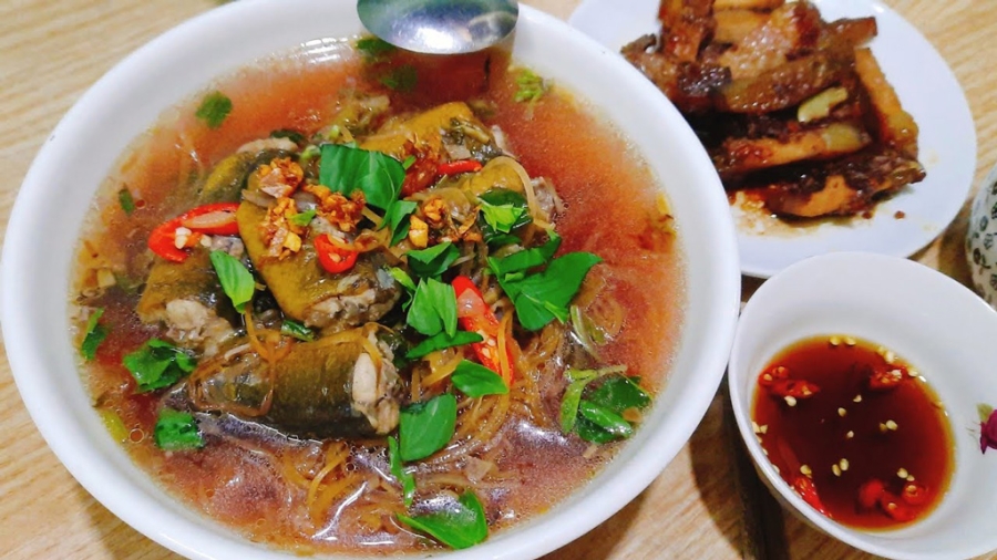 Món canh chua lươn bắp chuối