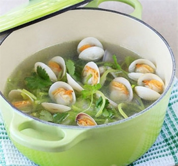 Cách nấu canh ngao với rau muống