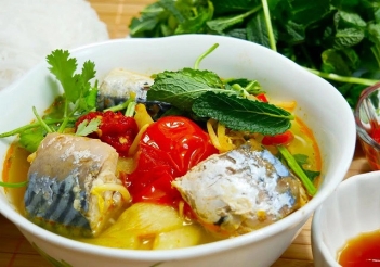 Cách nấu canh chua cá biển không tanh