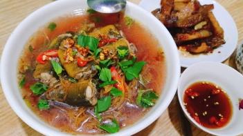 Cách nấu canh chua lươn bắp chuối